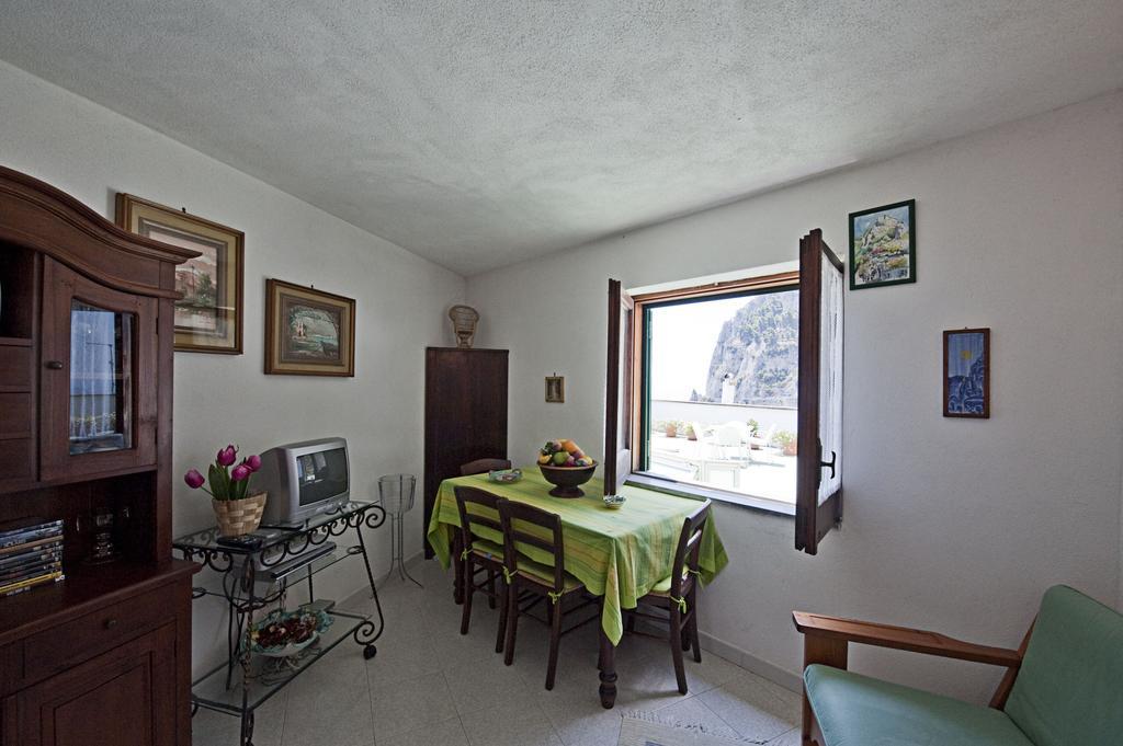 Villa Punta Del Sole Ποζιτάνο Δωμάτιο φωτογραφία
